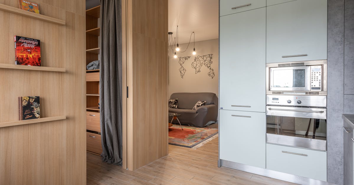 How to Incorporate Technology into Your Walk-In Wardrobe